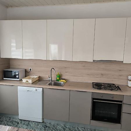 Apartment Jadranka Brist Εξωτερικό φωτογραφία