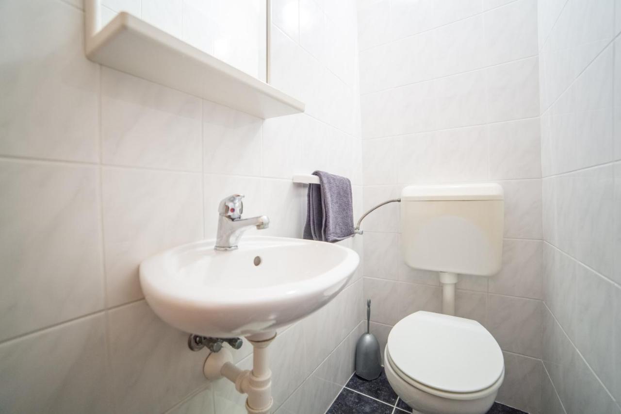 Apartment Jadranka Brist Εξωτερικό φωτογραφία