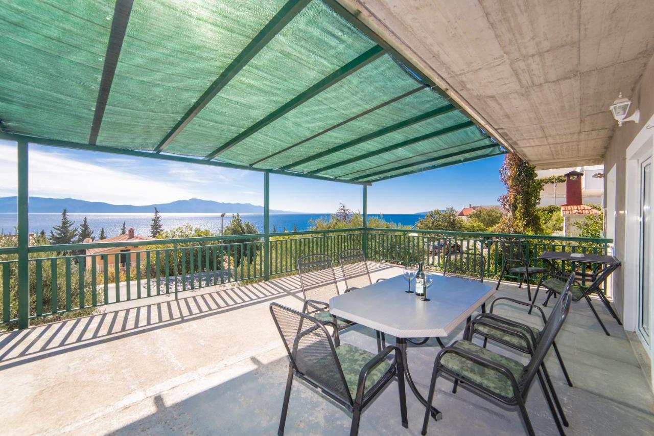 Apartment Jadranka Brist Εξωτερικό φωτογραφία